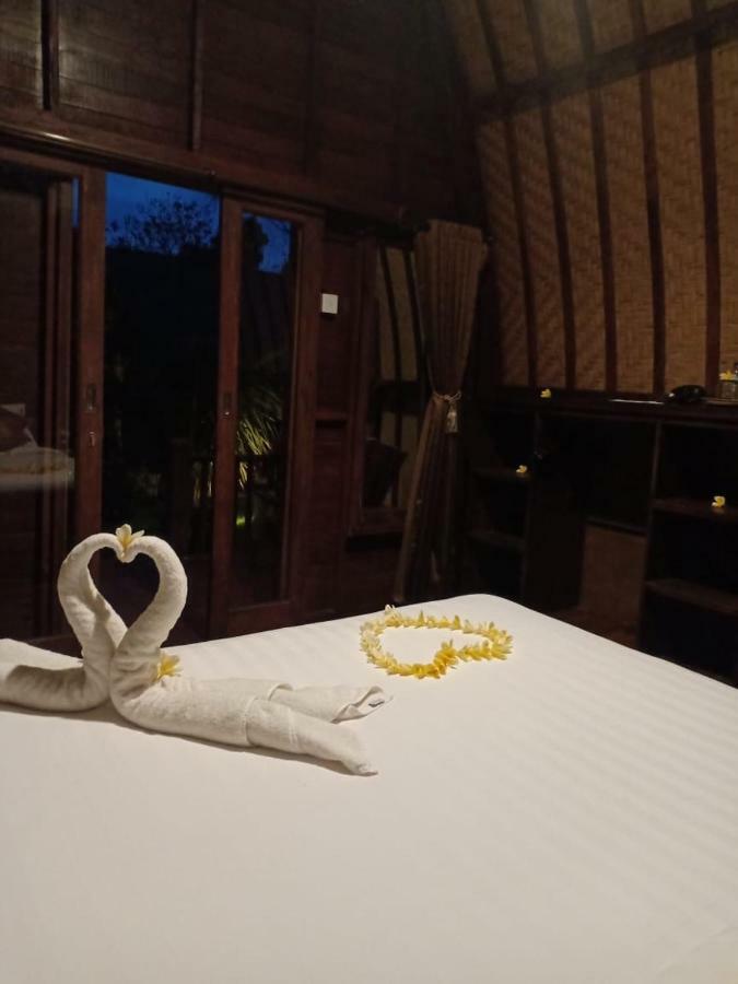 Lumbung Wisesa Uluwatu Hotel Ngoại thất bức ảnh